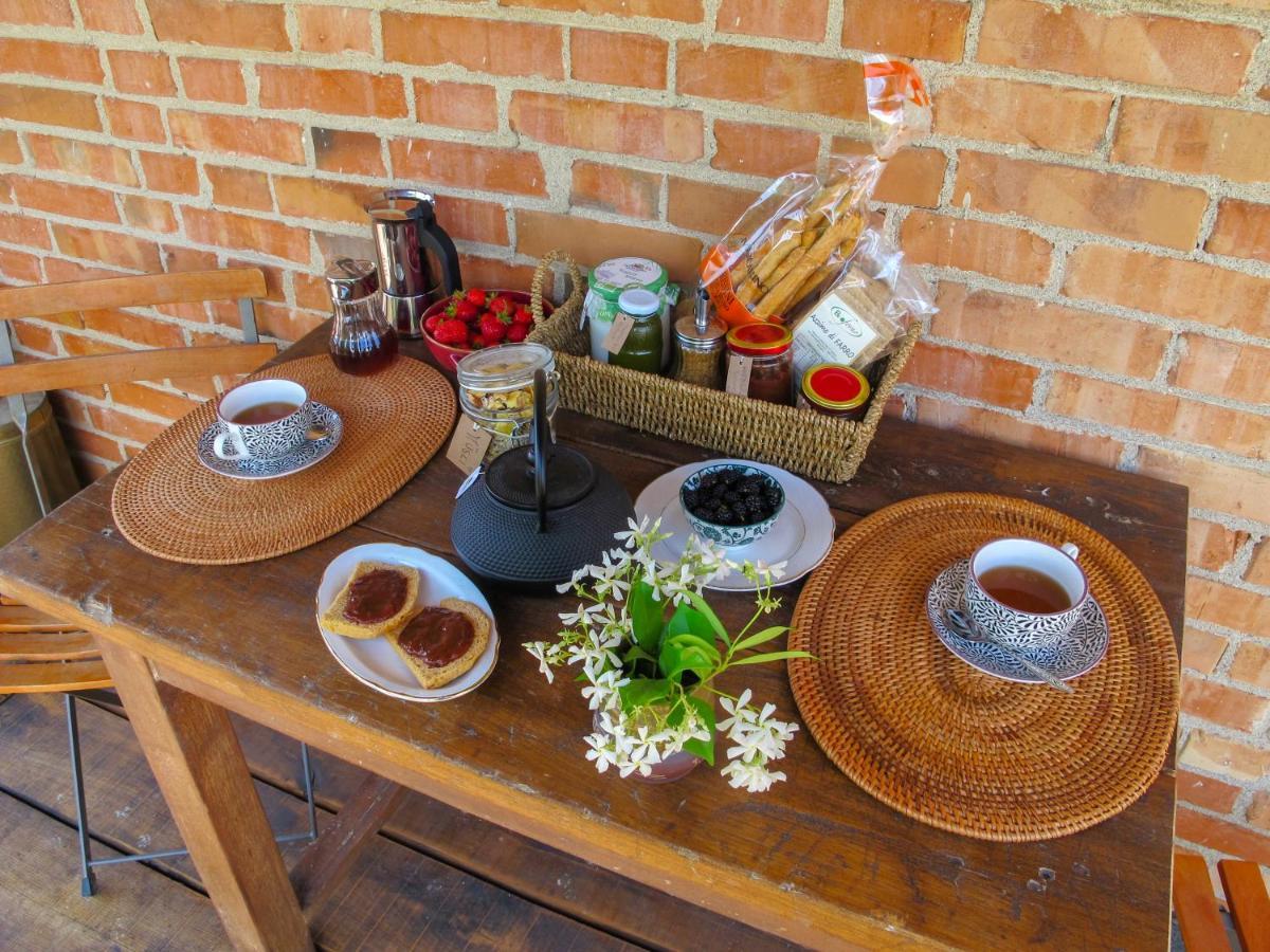 B&B Sant'Anna 21 몬포르테달바 외부 사진